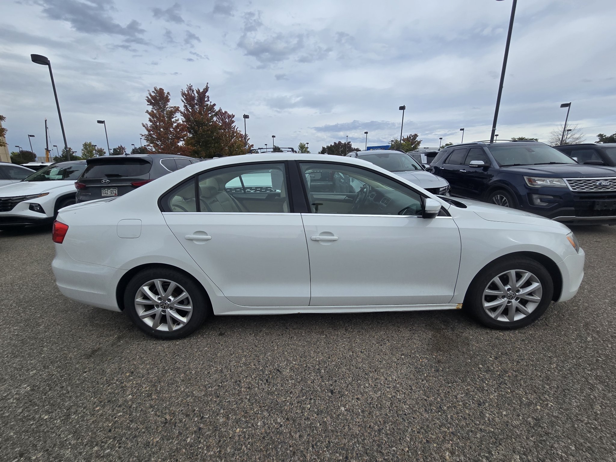 Used 2014 Volkswagen Jetta SE FWD image 7