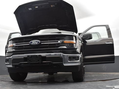 Used 2025 Ford F150 XLT w/ Equipment Group 301A Standard AWD/4WD image 38