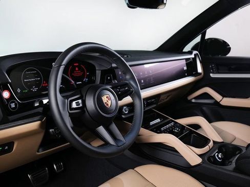 New 2026 Porsche Cayenne S AWD/4WD image 4