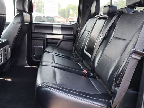 Used 2015 Ford F150 Lariat w/ Equipment Group 502A Luxury AWD/4WD image 21