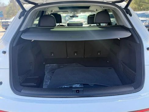 Used 2018 Audi Q5 2.0T Premium Plus w/ Premium Plus Package image 18