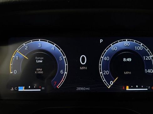 Used 2023 Jeep Grand Cherokee L Limited AWD/4WD image 20