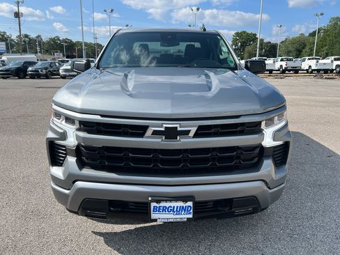 Used 2026 Chevrolet Silverado 1500 RST AWD/4WD image 2