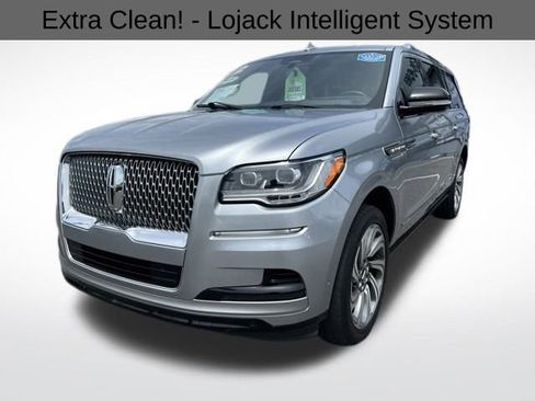 Used 2022 Lincoln Navigator L Reserve image 7