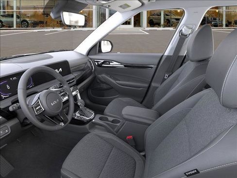 New 2026 Kia Seltos S image 17