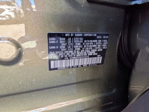 New 2025 Subaru Ascent Limited image 24