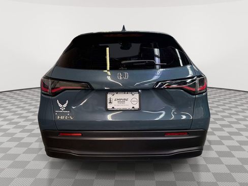 Used 2023 Honda HR-V LX image 5