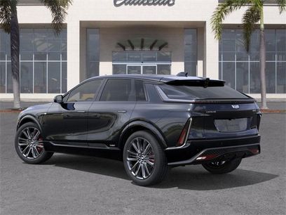 New 2026 Cadillac Lyriq V w/ Exterior Carbon Fiber Package