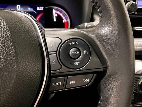 Used 2019 Toyota RAV4 Limited w/ Advanced Technology Package AWD/4WD image 19