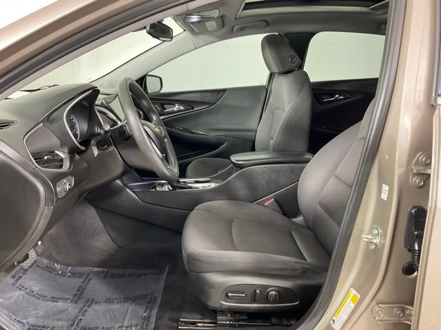 Used 2023 Chevrolet Malibu LT w/ Driver Confidence Package FWD image 18