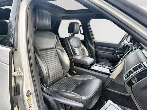 Used 2019 Land Rover Discovery HSE Luxury AWD/4WD image 25