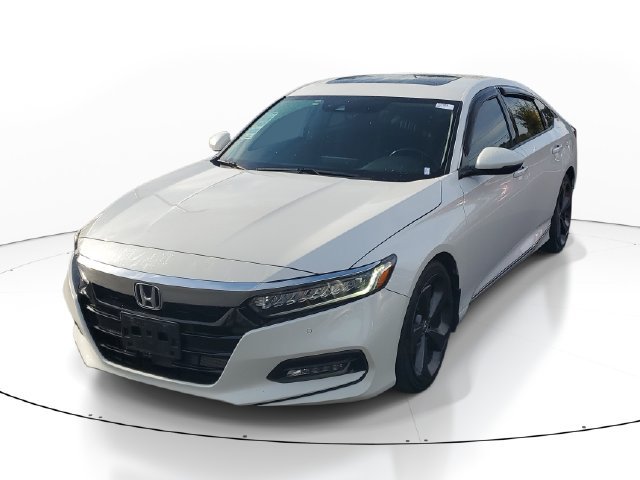 Used 2020 Honda Accord Touring image 2