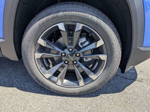 New 2026 Chevrolet Equinox RS w/ Convenience Package III FWD image 11
