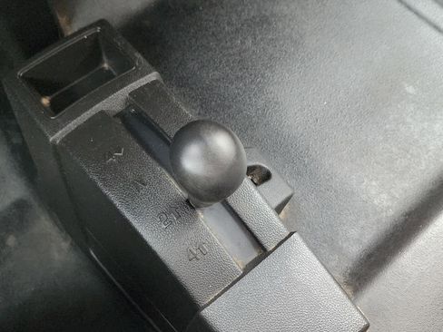 Used 2019 Chevrolet Silverado 2500 W/T image 24