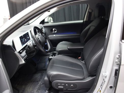 Used 2023 Hyundai Ioniq 5 Limited image 14