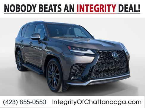 Used 2023 Lexus LX 600 F Sport w/ Accessory Package (Z1) image 1