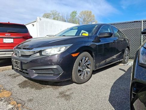 Used 2016 Honda Civic EX image 3
