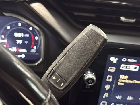 Used 2024 GMC Sierra 2500 AT4 w/ Technology Package AWD/4WD image 34