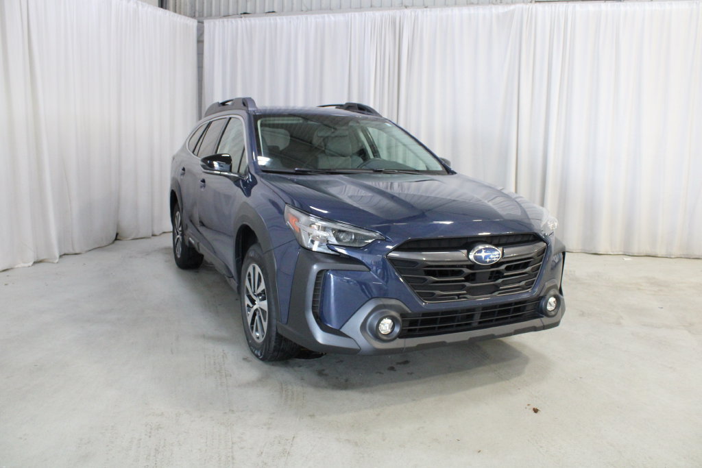 Used 2024 Subaru Outback Premium AWD/4WD image 38