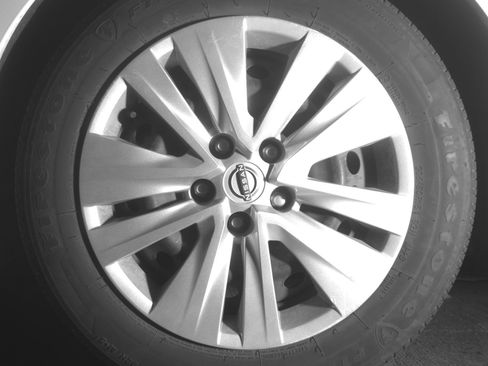 Used 2025 Nissan Sentra S FWD image 12