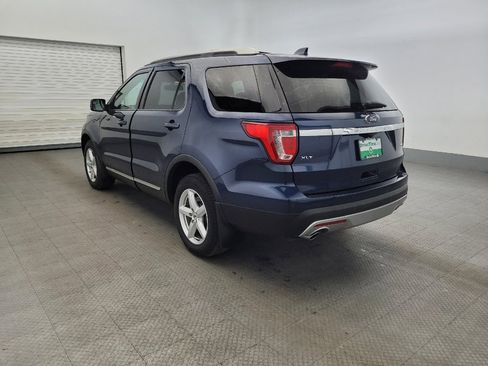 Used 2016 Ford Explorer XLT w/ Equipment Group 201A AWD/4WD image 5