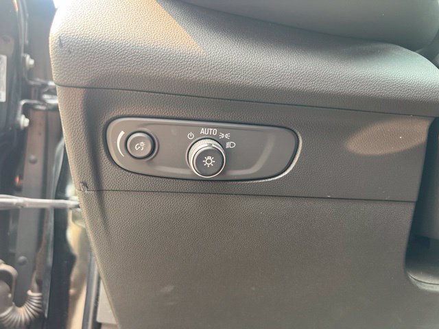 Used 2021 Buick Envision Preferred AWD/4WD image 23