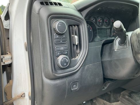 Used 2022 Chevrolet Silverado 3500 W/T w/ Gooseneck/5TH Wheel Package AWD/4WD image 29