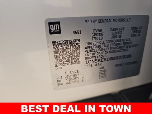 Used 2021 Chevrolet Suburban RST AWD/4WD image 43
