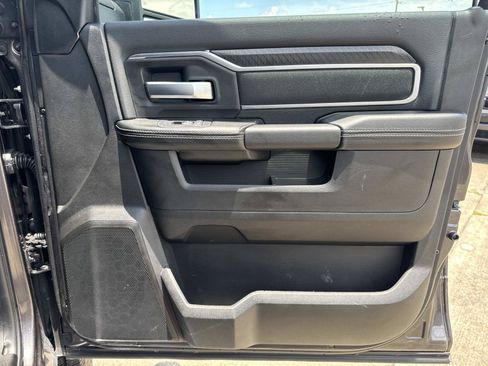 Used 2026 RAM 2500 Big Horn AWD/4WD image 13