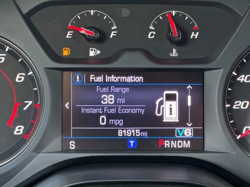 Used 2020 Chevrolet Camaro LT image 32