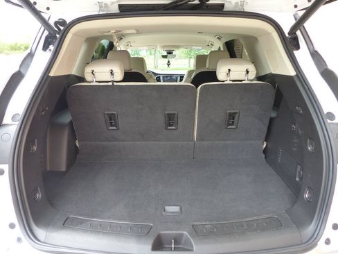 Used 2022 Buick Enclave Premium w/ Surround and Sites Package FWD image 42