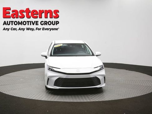 Used 2025 Toyota Camry LE FWD image 52