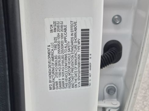 Used 2025 Honda Pilot Touring image 34