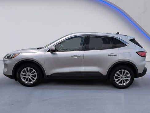 Used 2020 Ford Escape SE FWD image 5