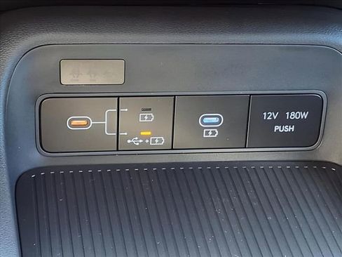 New 2026 Hyundai Kona SE image 18