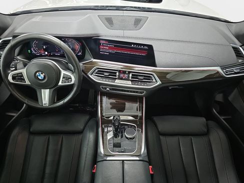 Used 2021 BMW X5 xDrive40i w/ M Sport Package AWD/4WD image 12