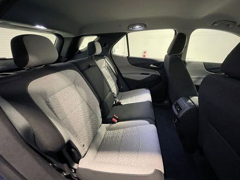 Used 2024 Chevrolet Equinox LS AWD/4WD image 24