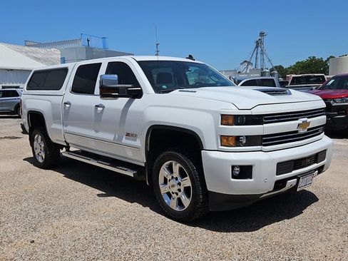 Certified 2019 Chevrolet Silverado 2500 LTZ w/ Duramax Plus Package AWD/4WD image 37