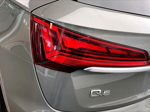 Used 2023 Audi Q5 2.0T Premium Plus w/ Premium Plus Package image 27