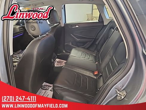 Used 2024 Volkswagen Jetta SEL image 13