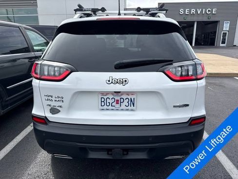 Used 2021 Jeep Cherokee Latitude Lux w/ Comfort/Convenience Group AWD/4WD image 9