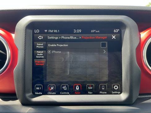 Used 2022 Jeep Wrangler Unlimited Rubicon w/ Cold Weather Group AWD/4WD image 21