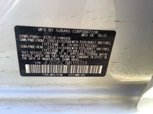 Used 2021 Subaru Crosstrek 2.5i Sport w/ Moonroof Package image 21