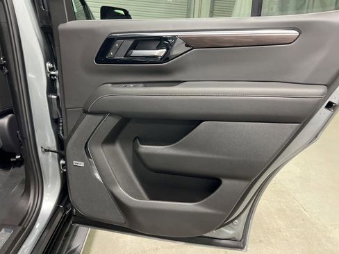 New 2026 Chevrolet Tahoe Premier RWD image 13