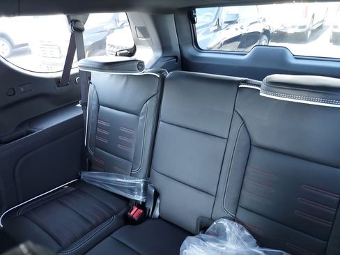 New 2026 GMC Yukon XL AT4 Ultimate w/ LPO, Floor Liner Package AWD/4WD image 30