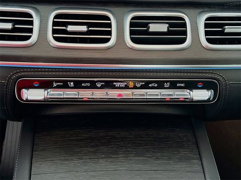 New 2025 Mercedes-Benz GLE 350 4MATIC image 18