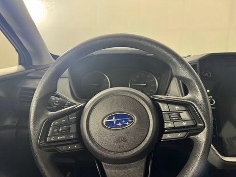 Used 2025 Subaru Crosstrek 2.5i Premium AWD/4WD image 13