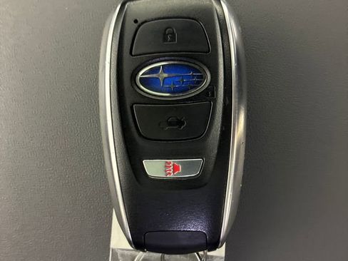 Certified 2025 Subaru Outback Onyx Edition XT image 35