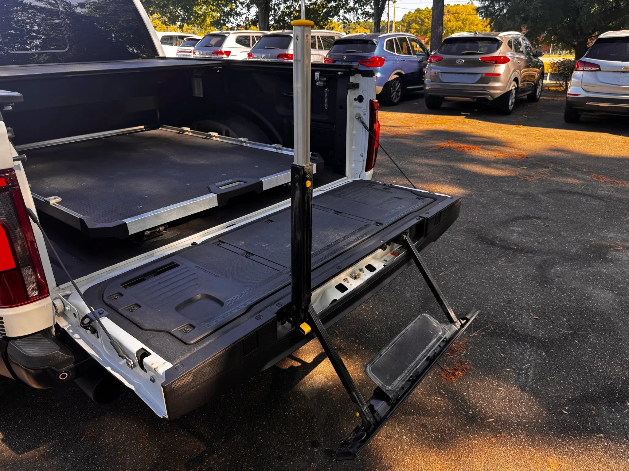 Used 2024 Ford F150 Raptor w/ Equipment Group 803A Raptor R AWD/4WD image 29
