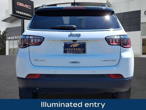 Used 2025 Jeep Compass Limited AWD/4WD image 23